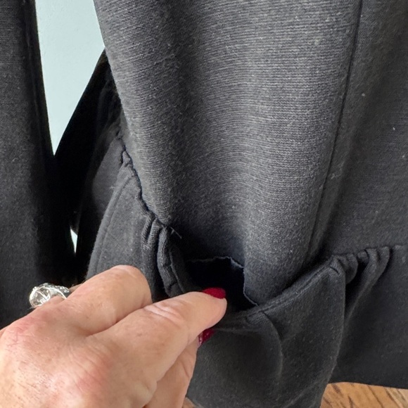 Armani Collezioni Black Peplum Blazer size 12 - Picture 5 of 9